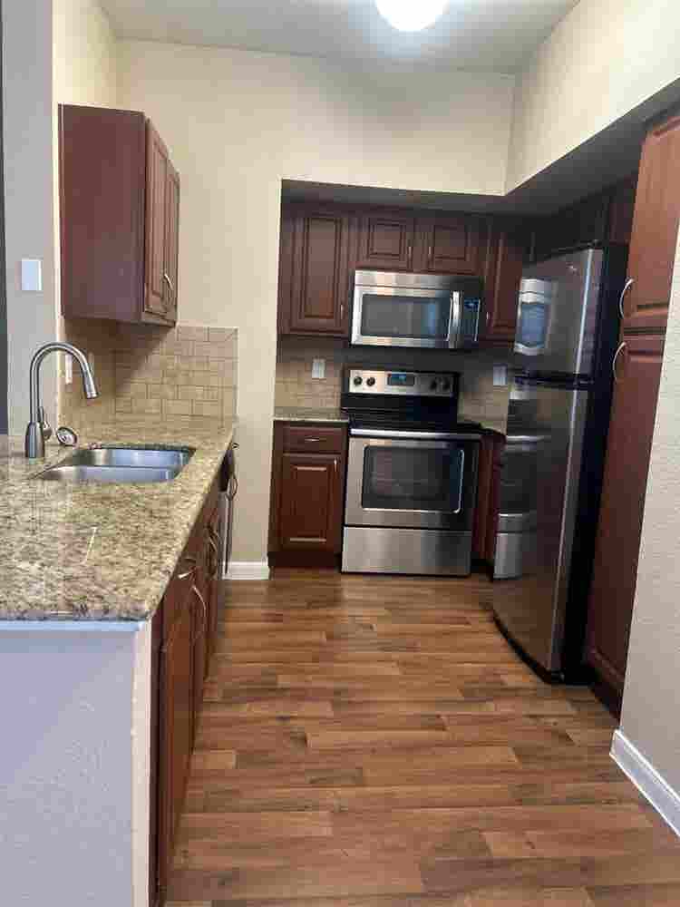 1 bed with private bath in a b