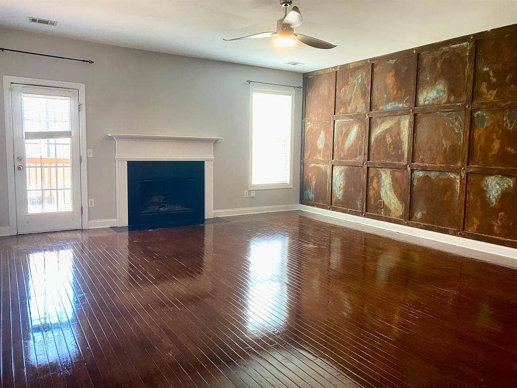 3 BR in East Point