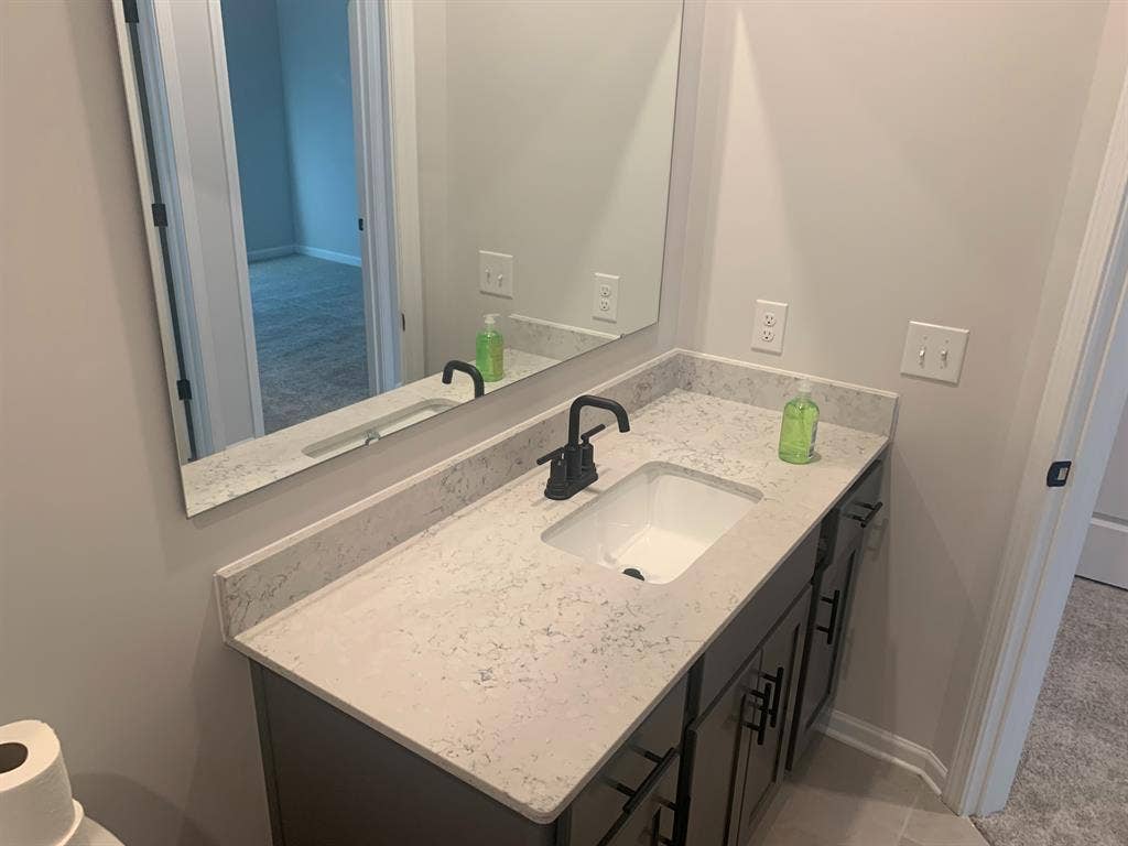 4 BR in Sherrills Ford