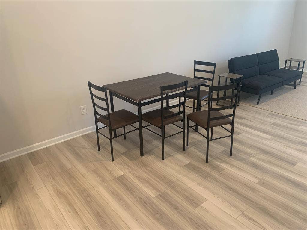 4 BR in Sherrills Ford