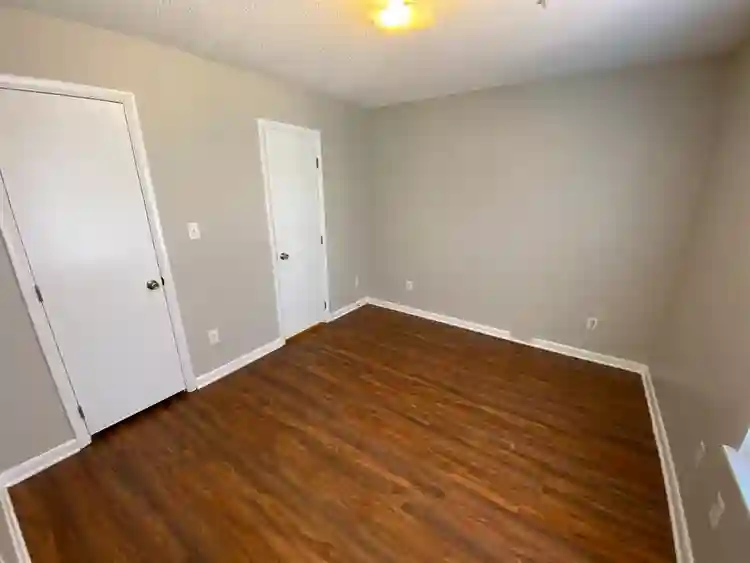 4 BR in Raleigh
