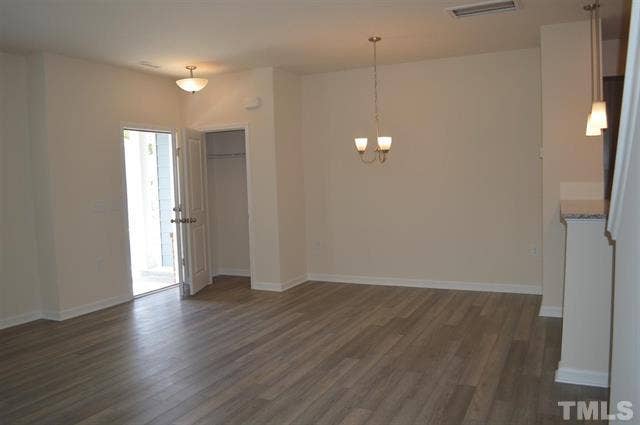 3 BR in Durham