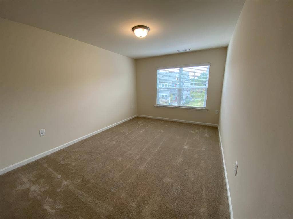 3 BR in Durham