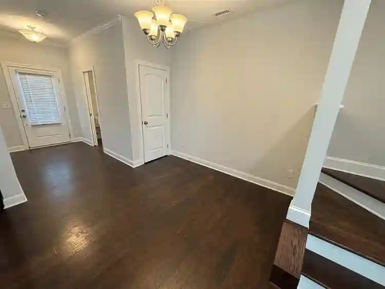 4 BR in Durham