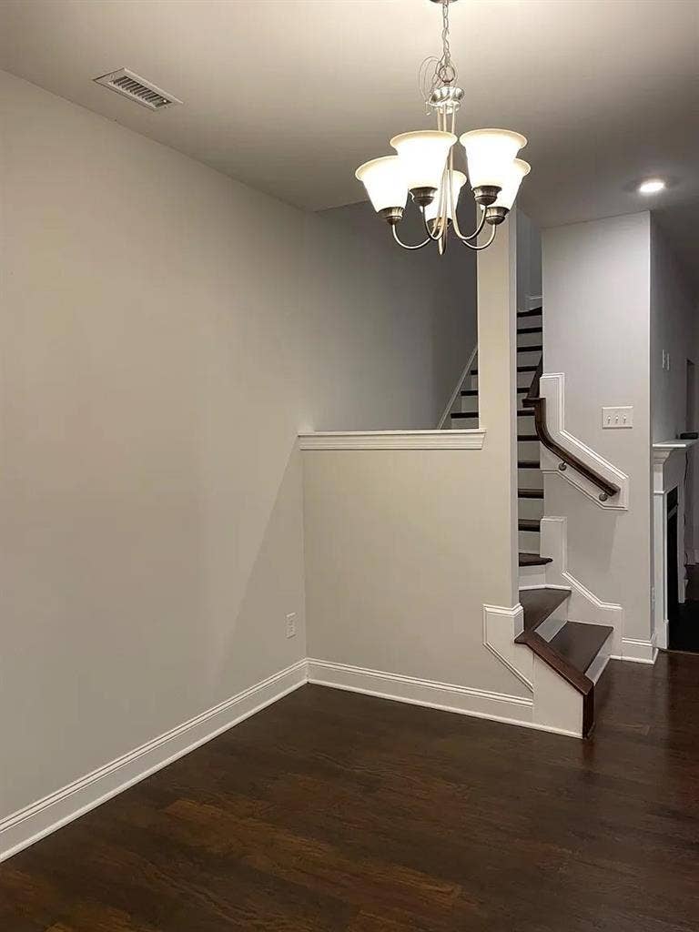 4 BR in Durham