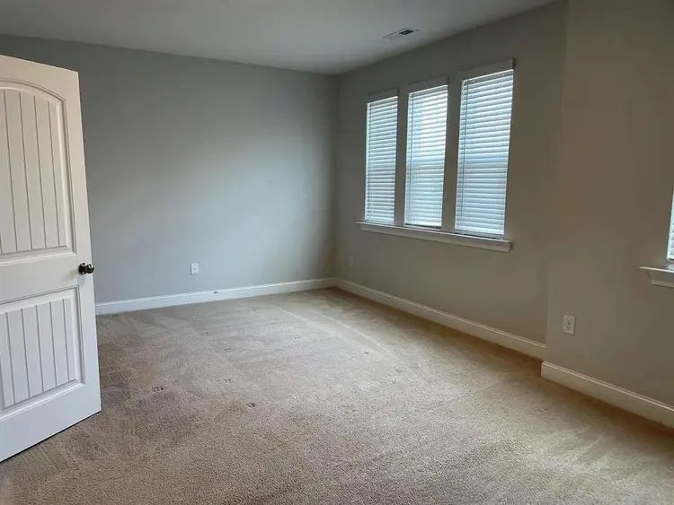 4 BR in Durham