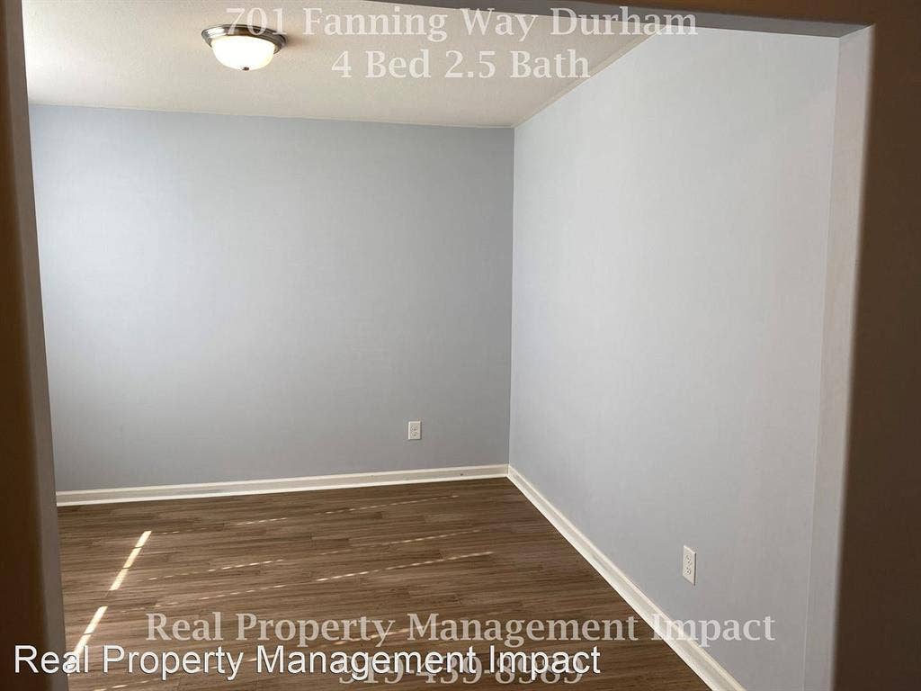 4 BR in Durham