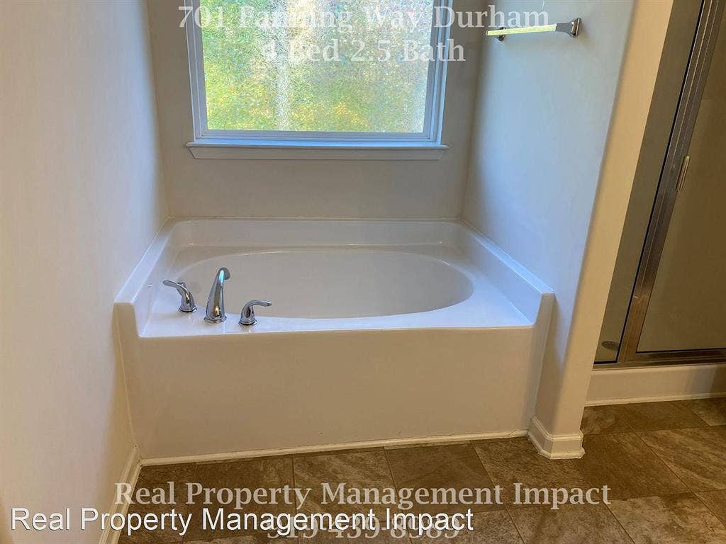 4 BR in Durham