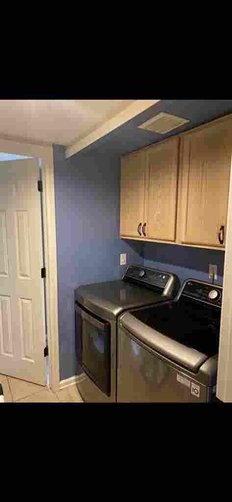 + SqFt Basement- Flex lease leng