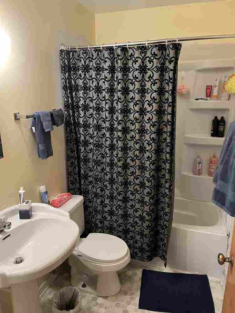 Private room for rent