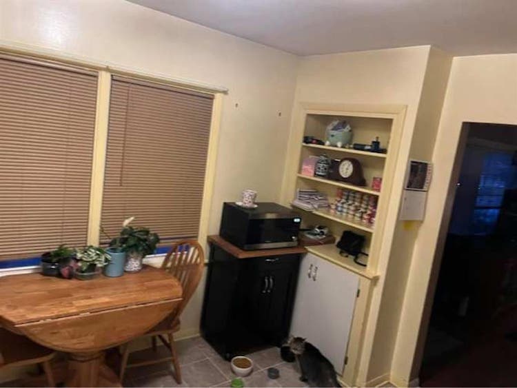 Private room for rent