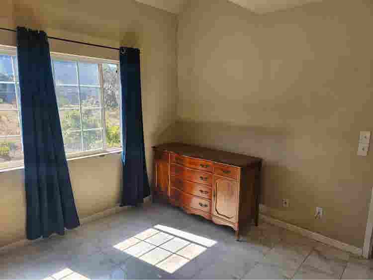 Seeking roommate for spare bedroom