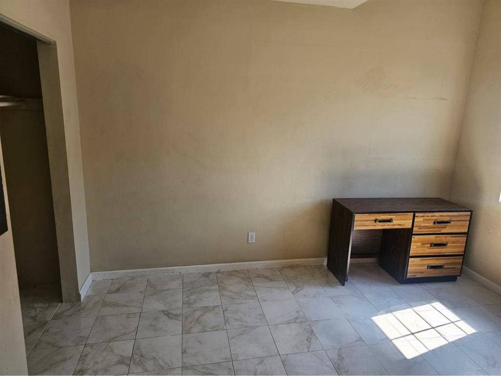 Seeking roommate for spare bedroom