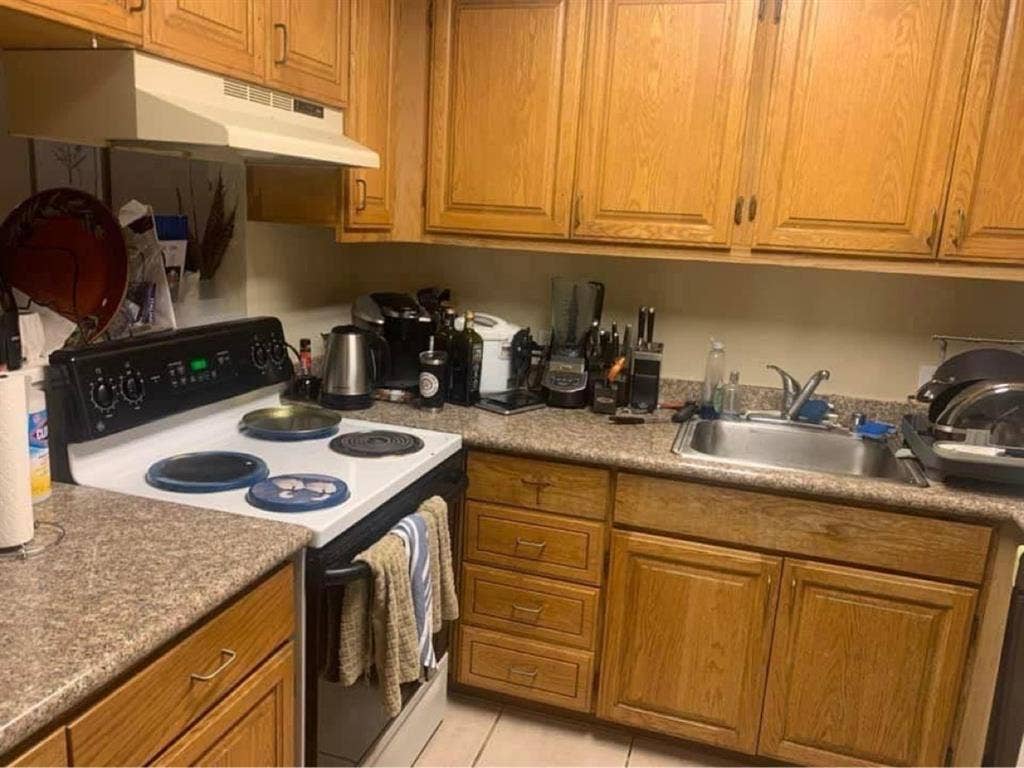 Seeking roommate for spare bedroom