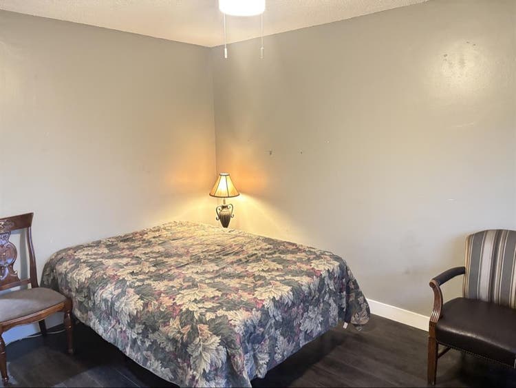 Short Term rental /parking optional