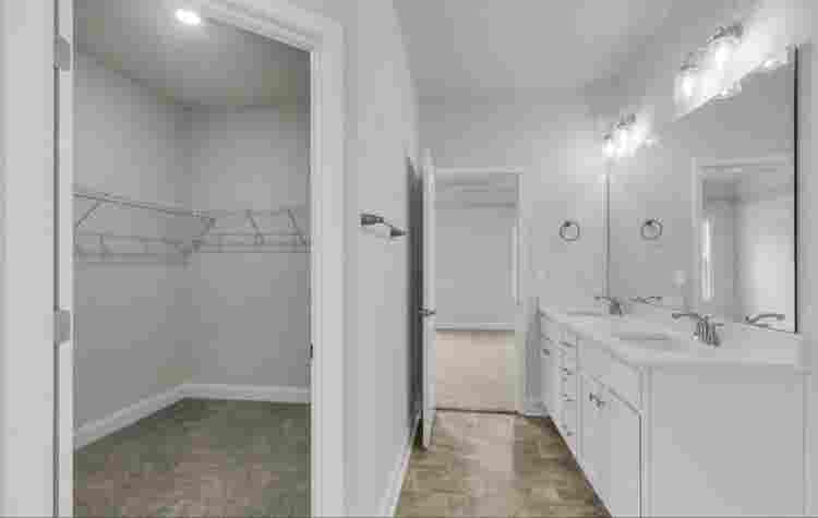 Room for Rent - Master Suite