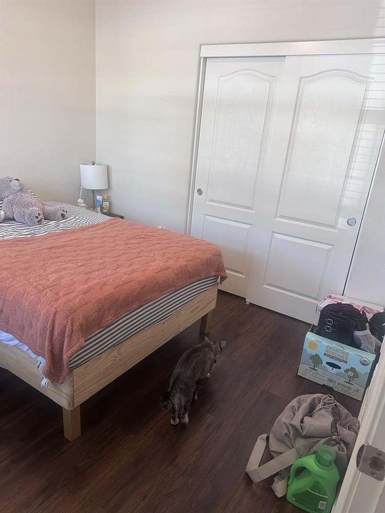 Available Nov 1st - Bills Included!