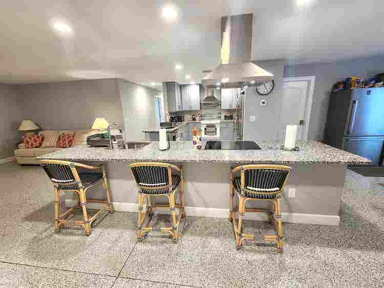 Fully Furnished Room in Modern Home