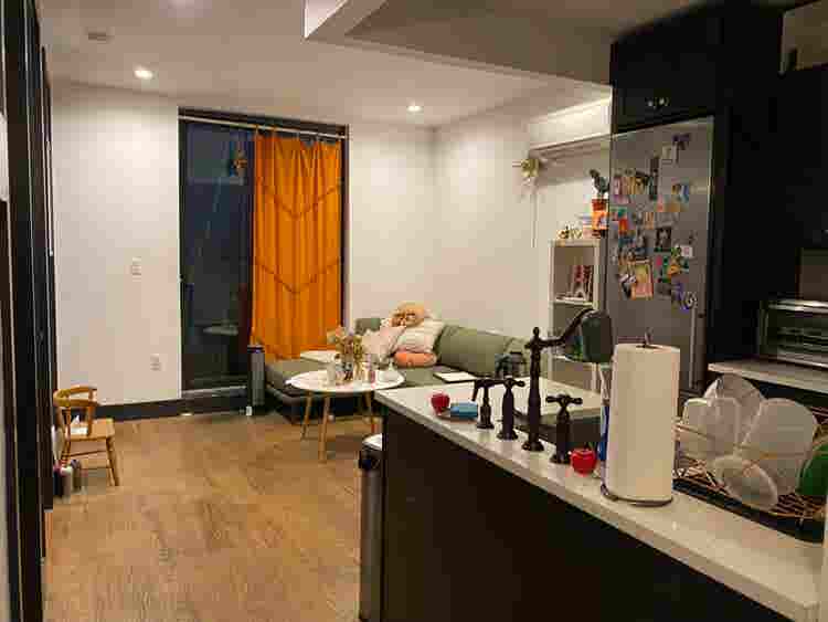 Need1 roommate for Nov 1st move in