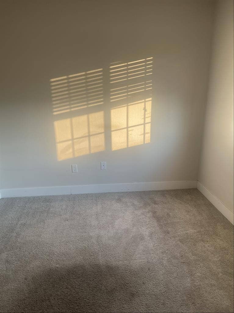 Searching for roommate in SLC!