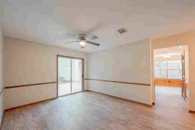 Looking for 1 roommate, great place