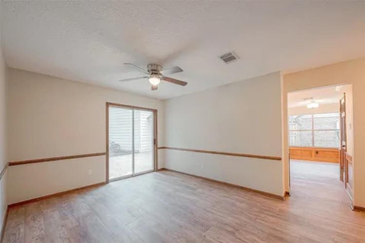 Looking for 1 roommate, great place