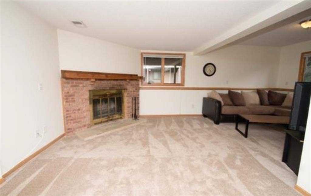 Apple Valley Townhome