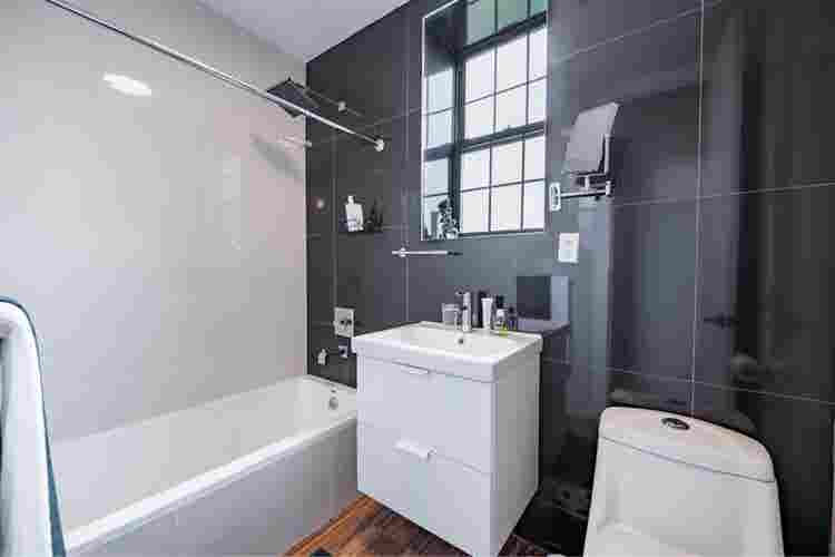 Private room with bath room