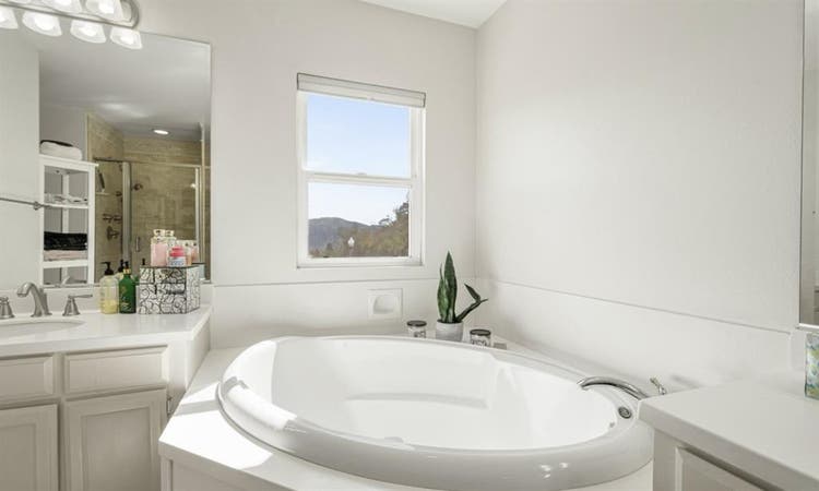 Private Studio With All Utilities