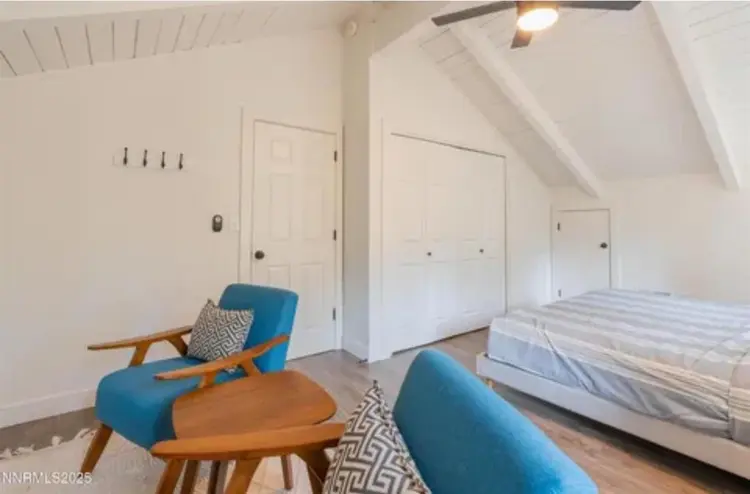 Large Room in Stateline, NV