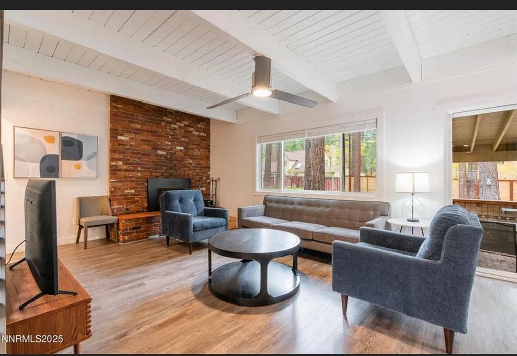 Large Room in Stateline, NV