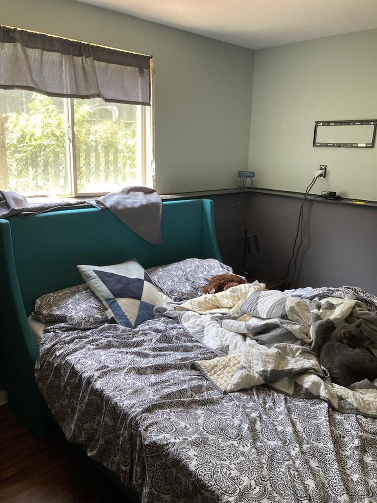 One bedroom downstairs unit