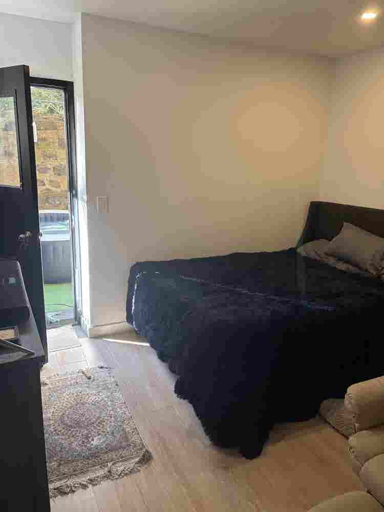 Room for Rent in Prime Williamsburg