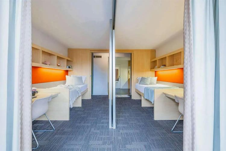 🏠 Melbourne Student Apartment