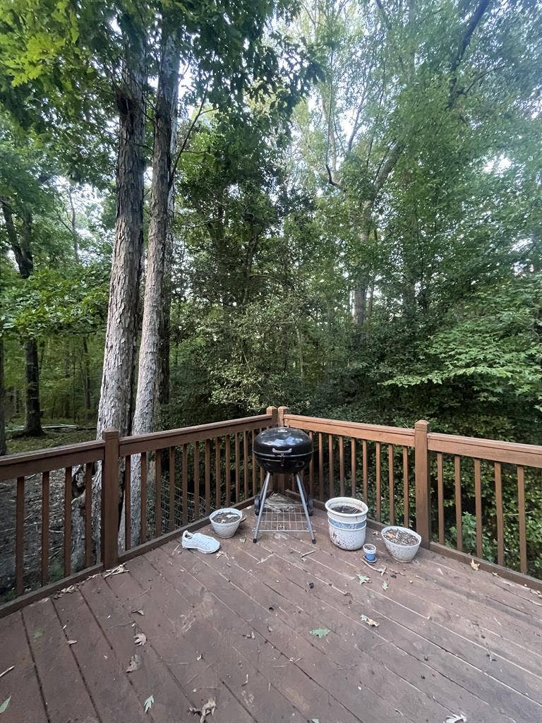 ROOMMATE WANTED