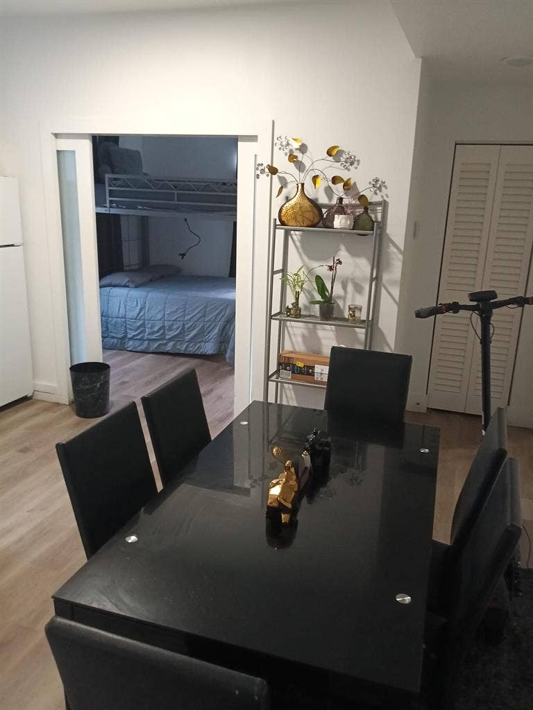 Private room for rent near Brickell