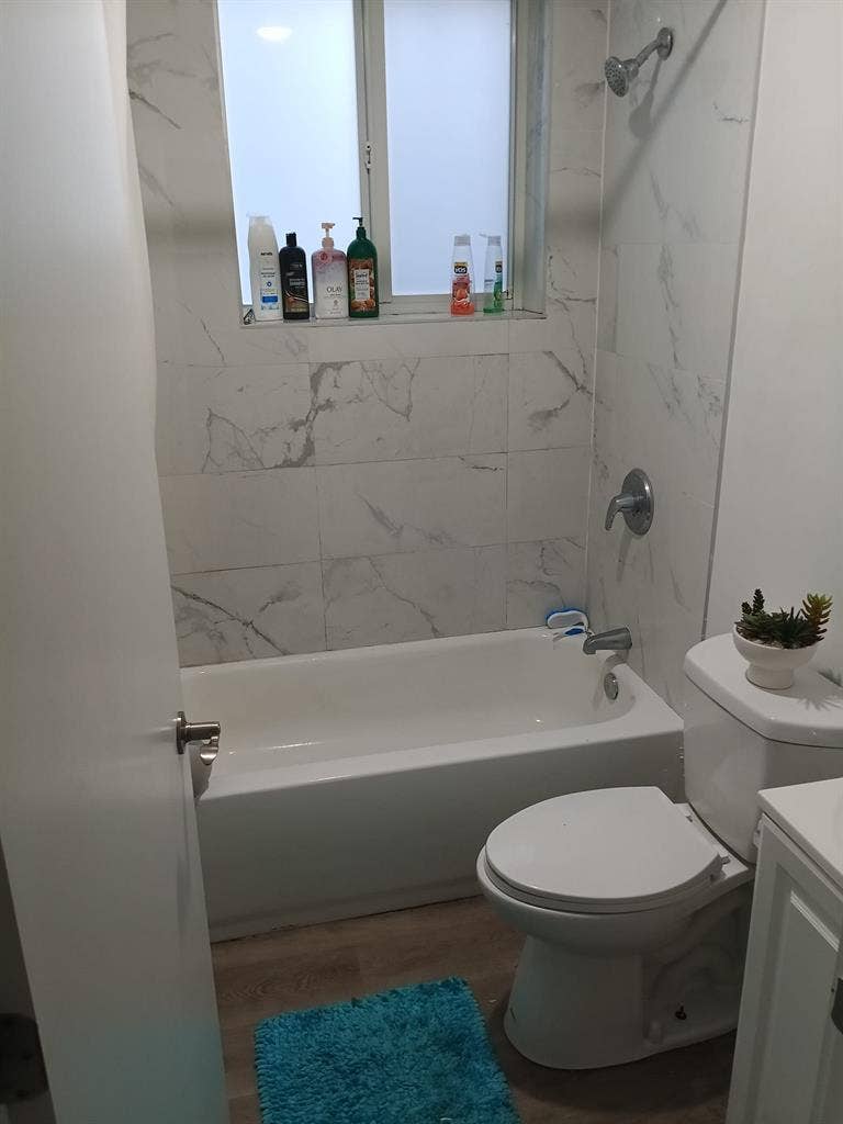 Private room for rent near Brickell