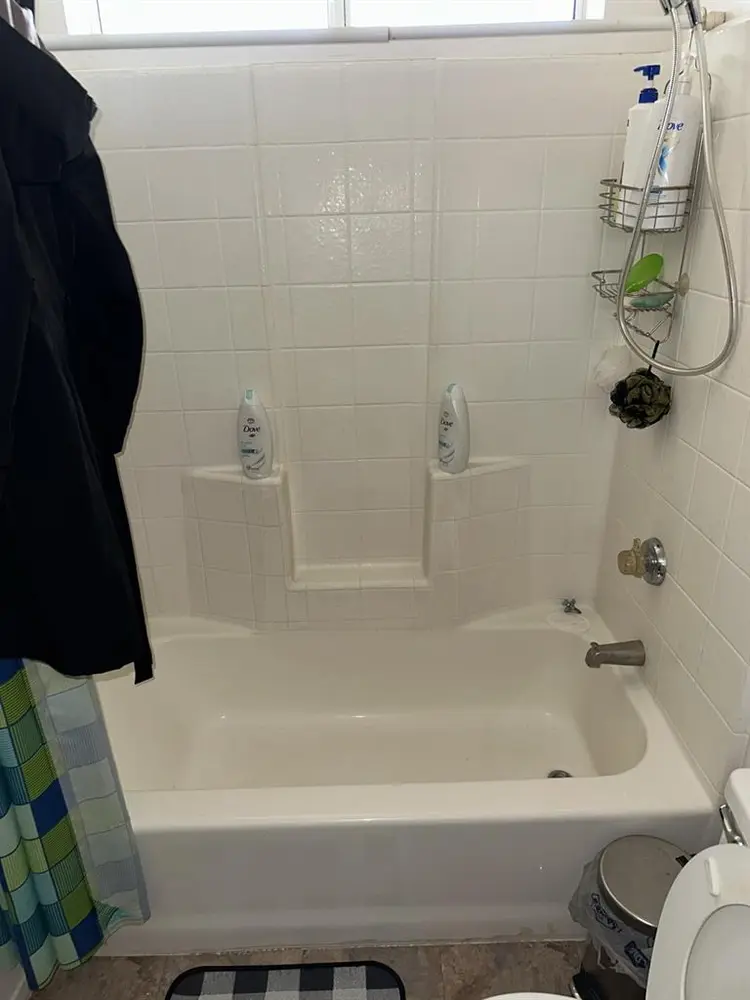 Bedroom with private bath, pet ok!