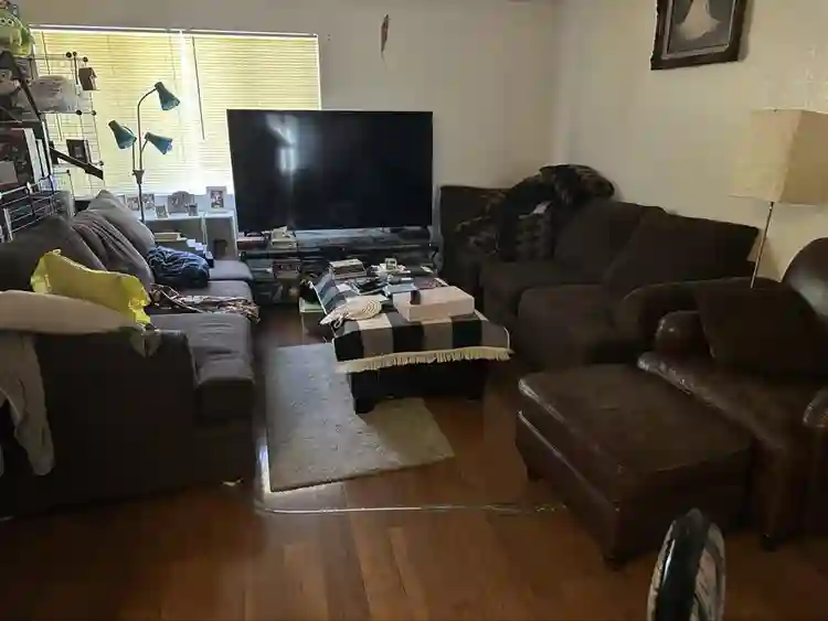 Bedroom with private bath, pet ok!