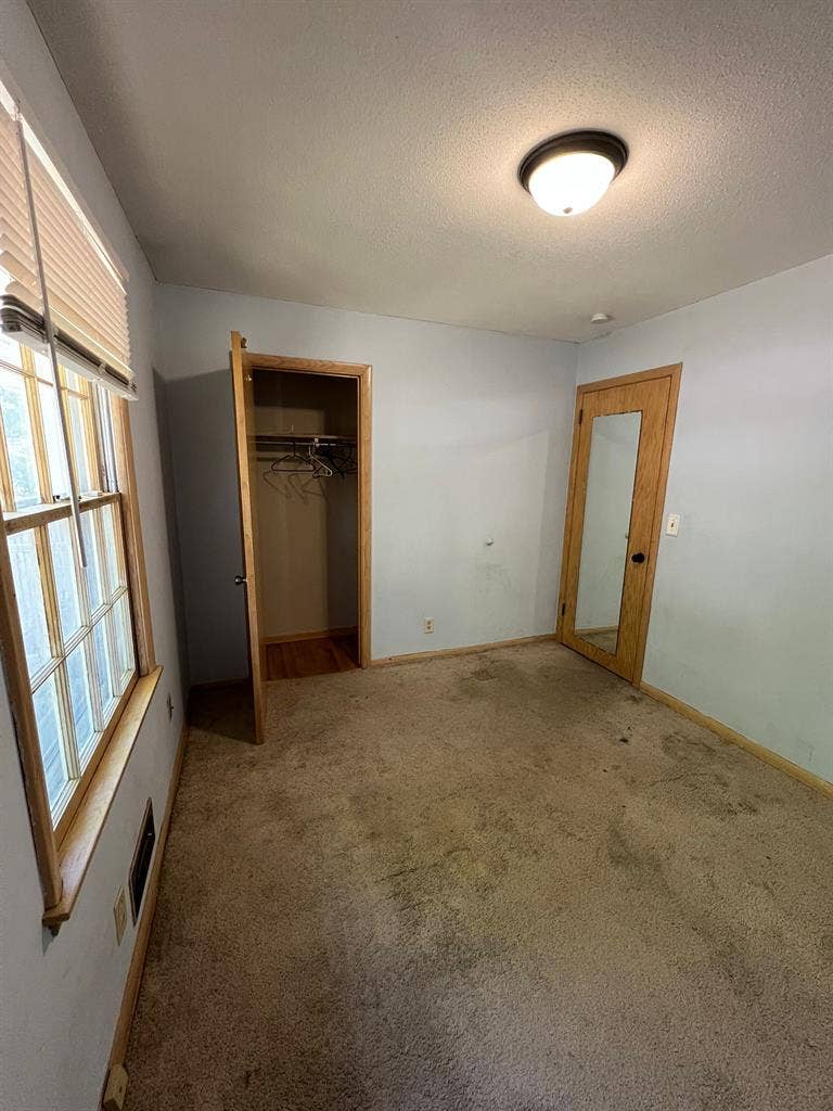 House- bath for rent