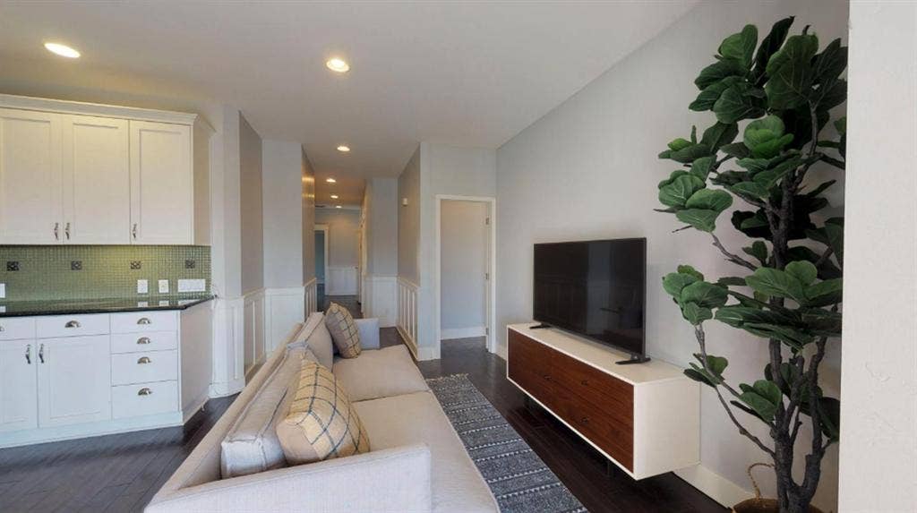 1 BR in San Diego