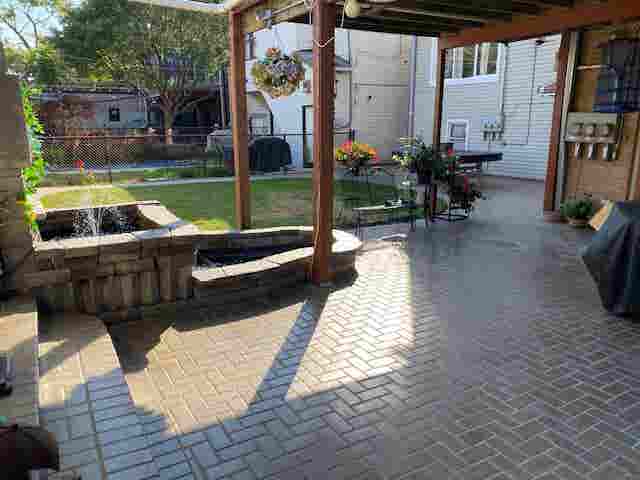 Ukrainian Village 1 bedroom apt.