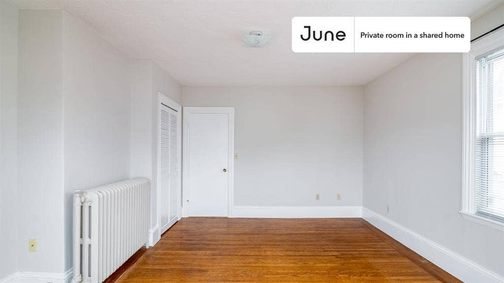 3 BR in Boston