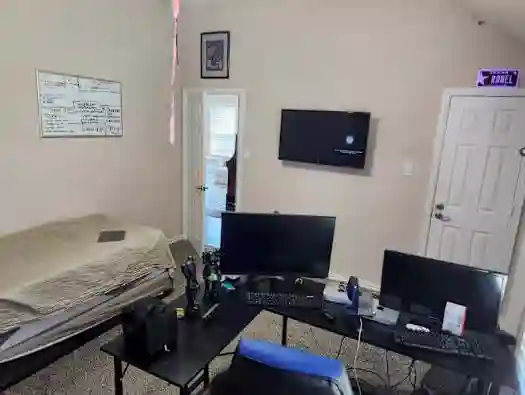 Double or single Room For Rent