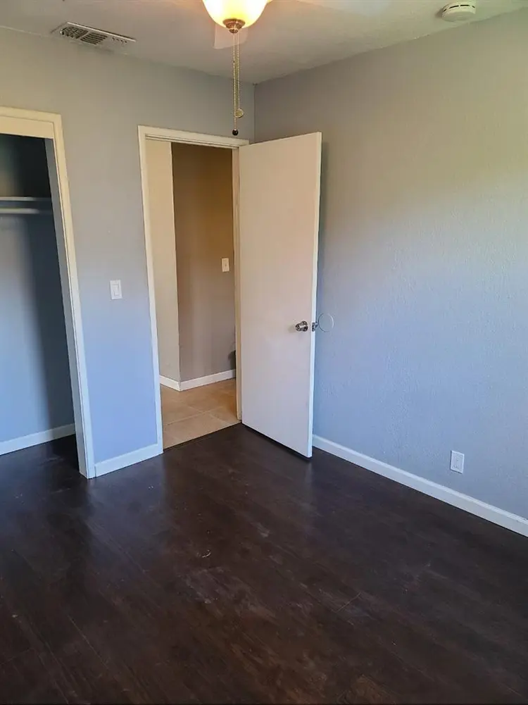 Room with private bathroom for rent