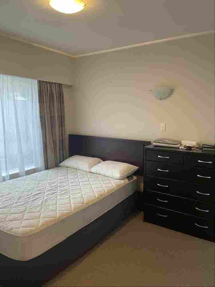 FURNISHED ROOM AVAILABLEE