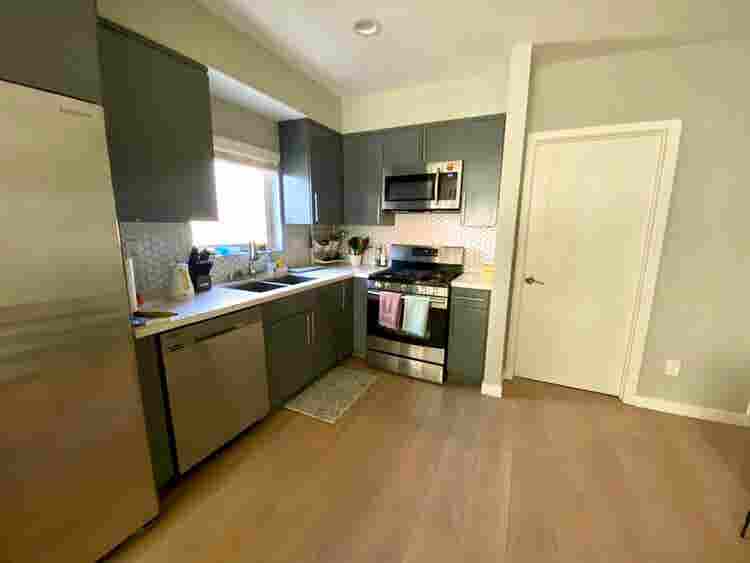 Hollywood: Private Room & Bath