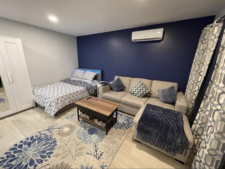 Cozy furnished studio