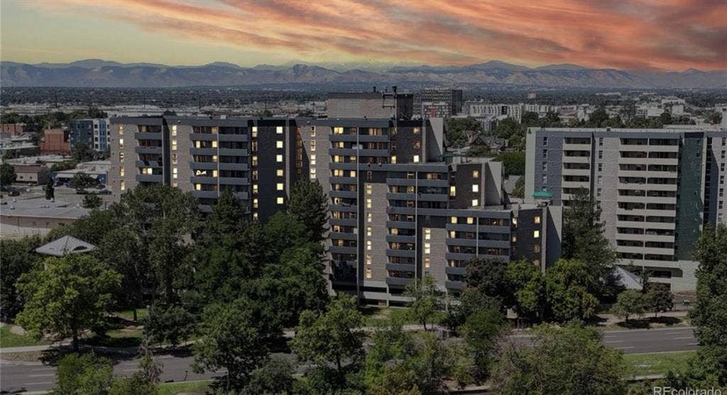 Top Floor Denver Condo