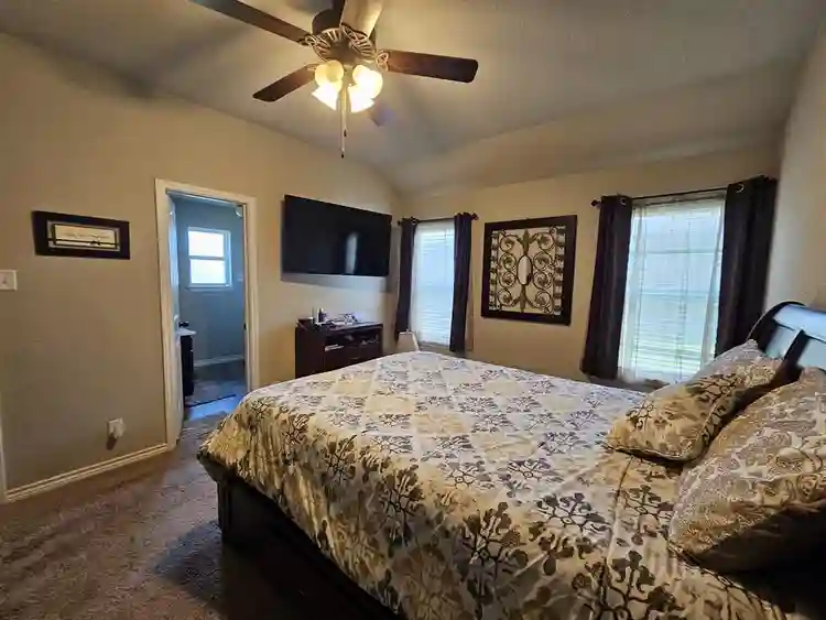 Fully Furnished Hse - 4 Rms Ready